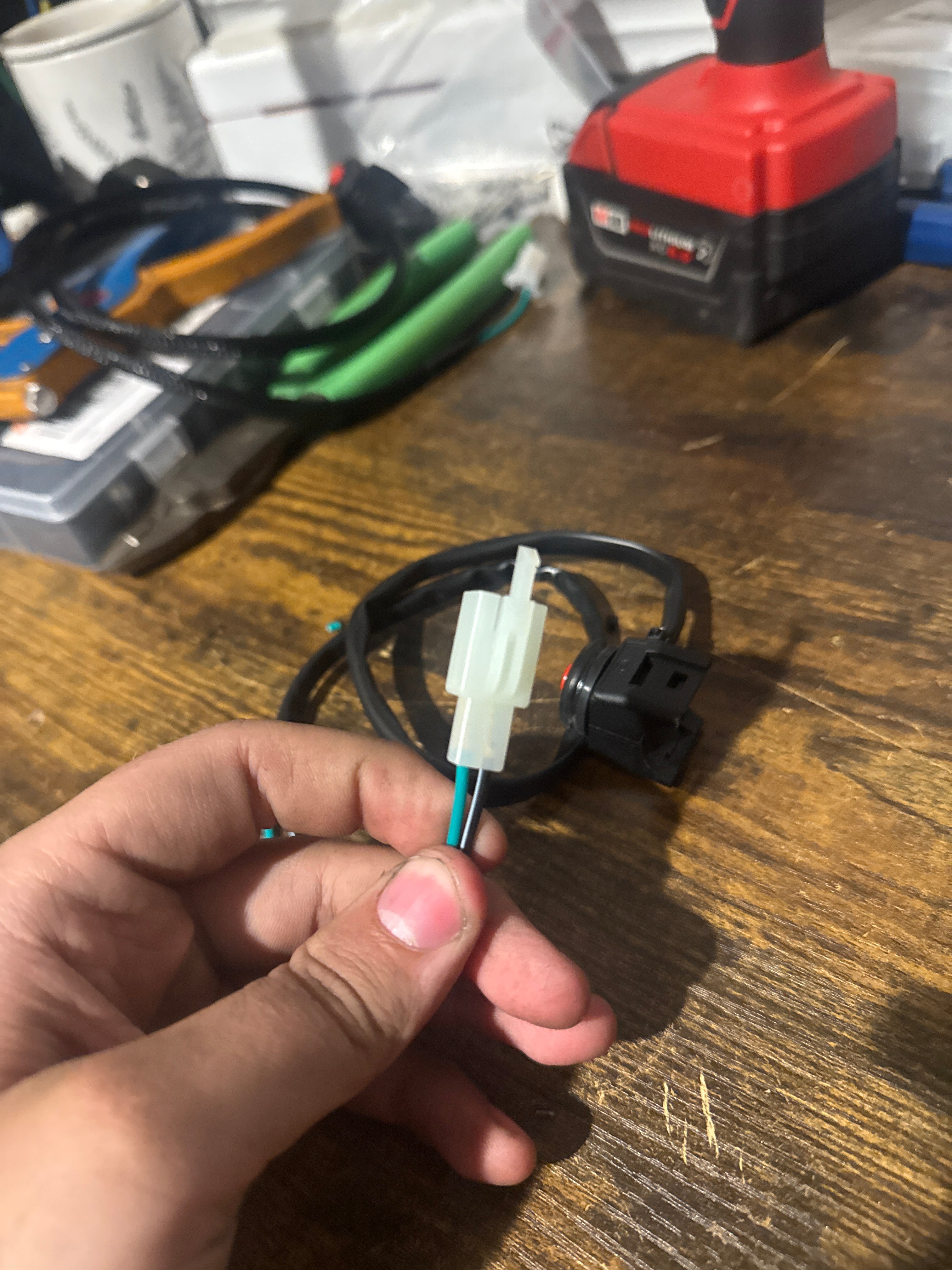 fardriver plug n play regen,boost,reverse button