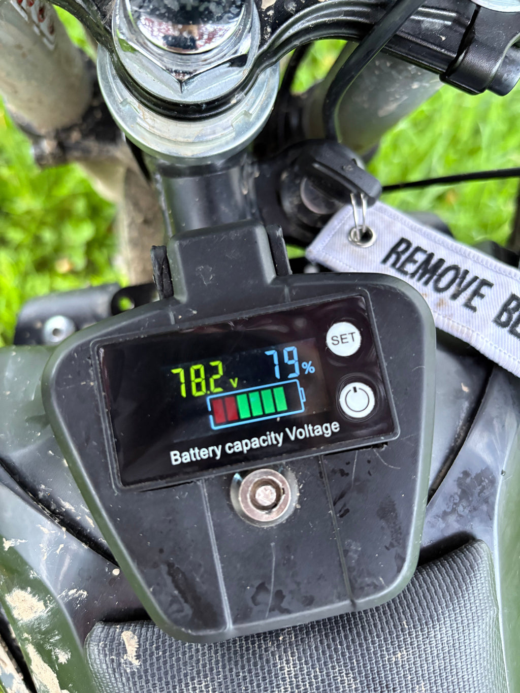 FARDRIVER plug-in-play voltage display kit