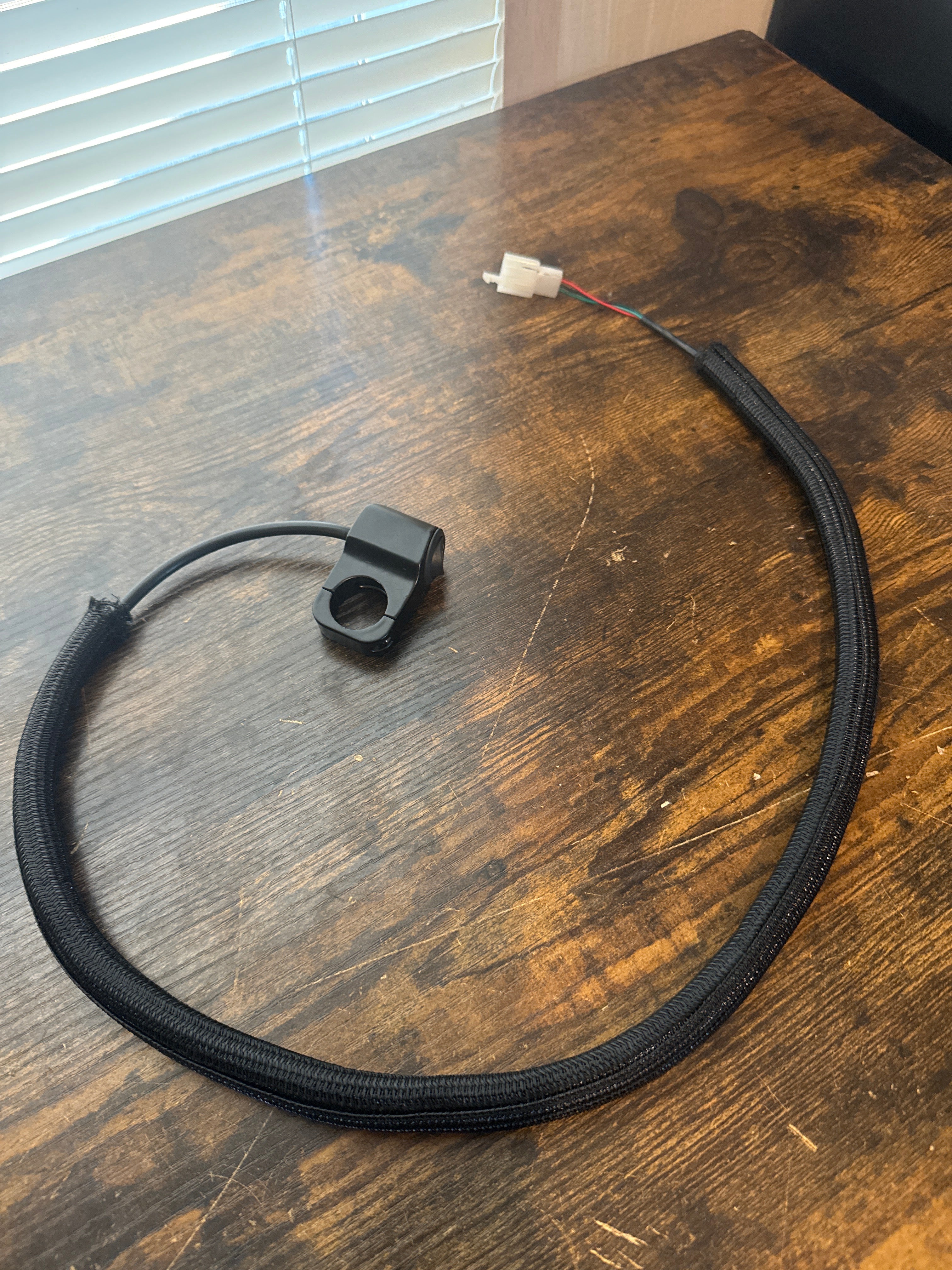 Plug-in-play metal fardriver 3 speed switch